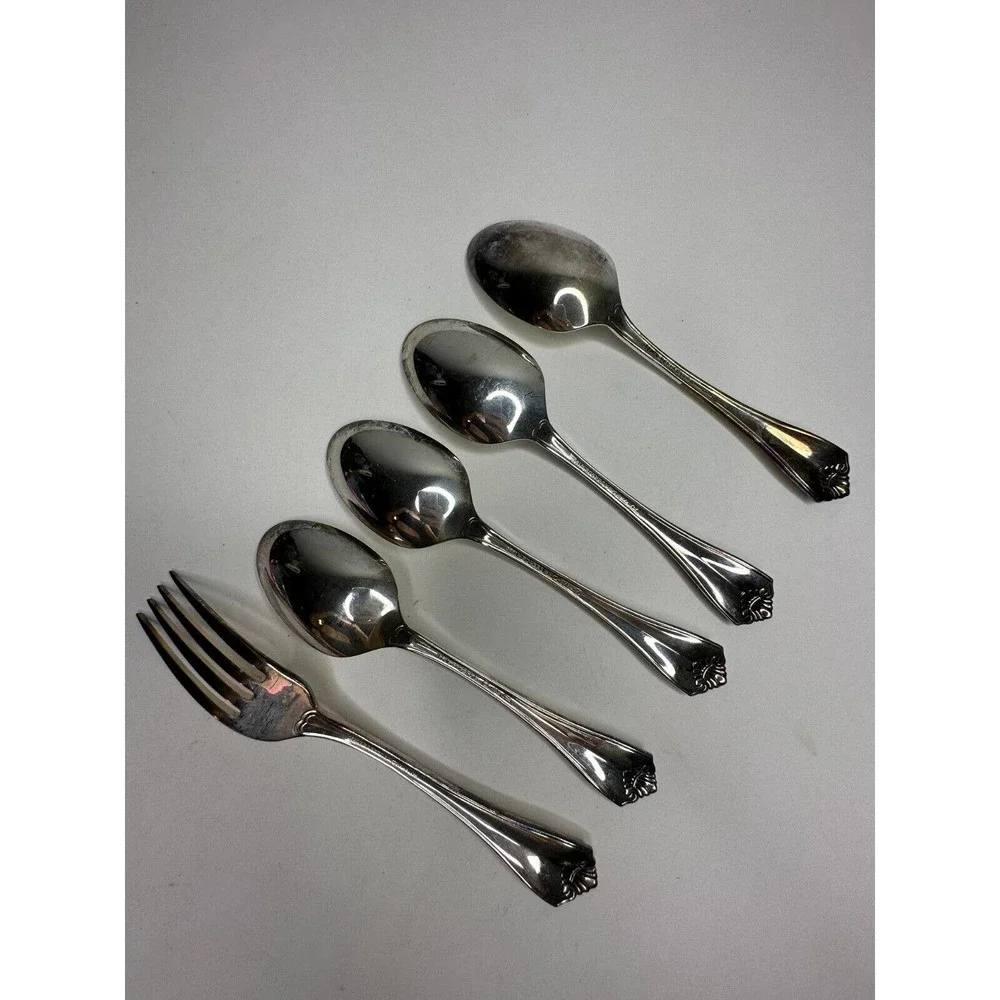 1881 Rogers Oneida King‎ James Silver Plate Flatware 5 PC fork Spoon Replacement